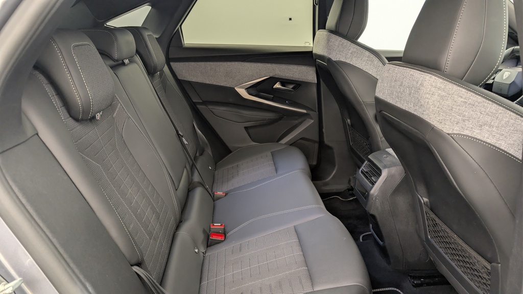 Peugeot 3008 Hybrid 145 e-DCS6 GT