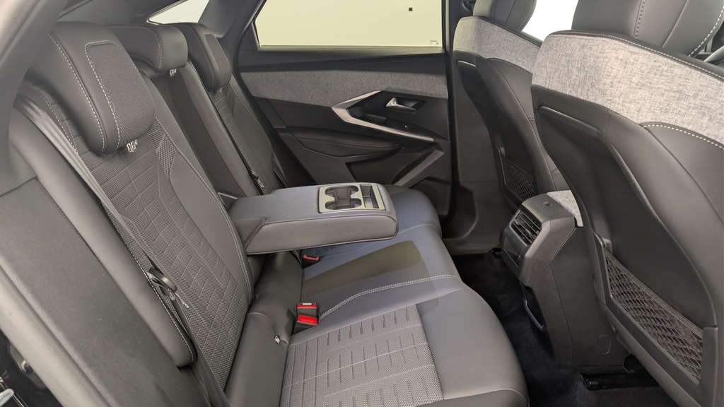 Peugeot 3008 Hybrid 145 e-DCS6 GT