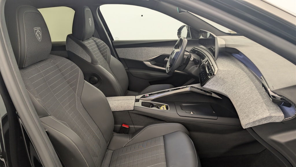 Peugeot 3008 Hybrid 145 e-DCS6 GT