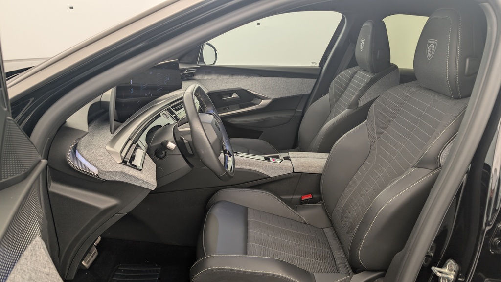 Peugeot 3008 Hybrid 145 e-DCS6 GT