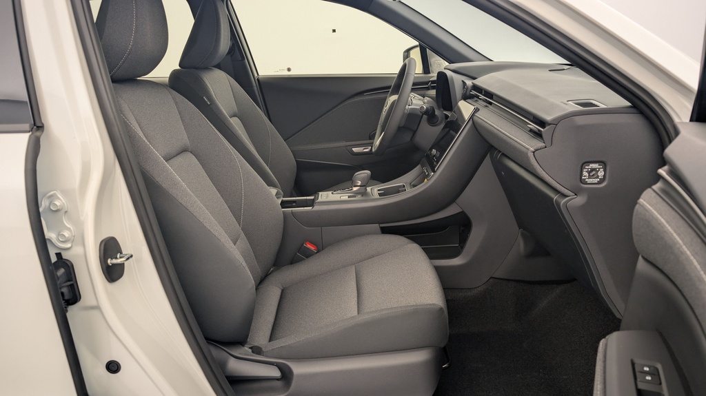 Lexus LBX 2WD Business
