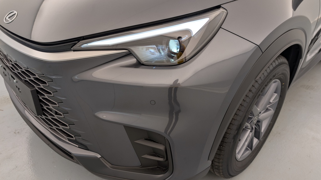 Lexus LBX 2WD Business