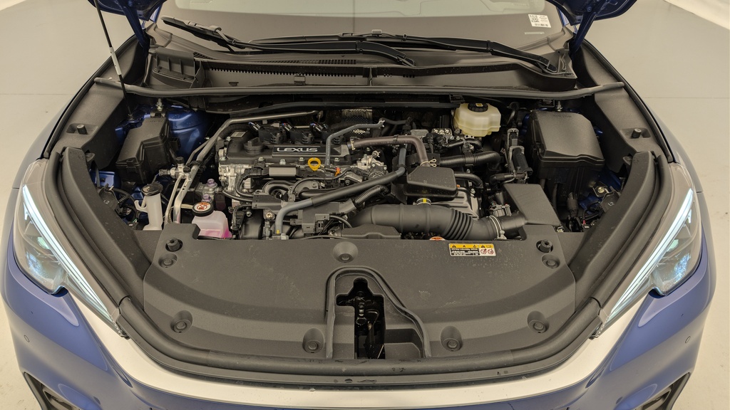 Lexus LBX 2WD Business