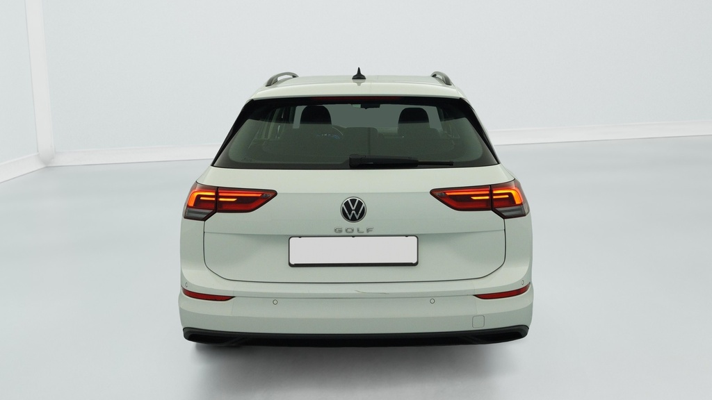 Volkswagen GOLF 8 SW 1.0 TSI OPF 110 BVM6 LIFE