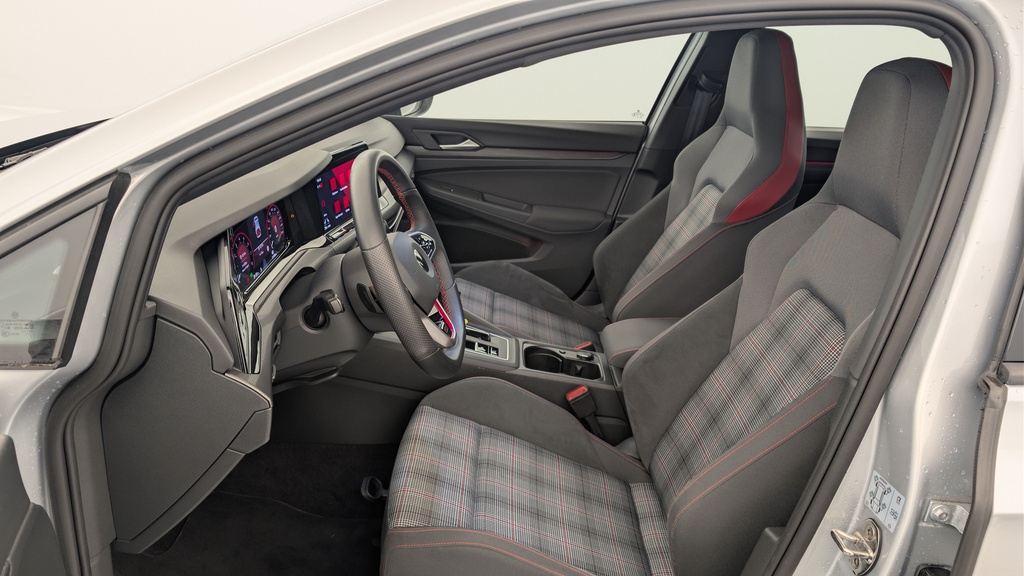 Volkswagen GOLF 8 2.0 TSI 245 DSG7 GTI