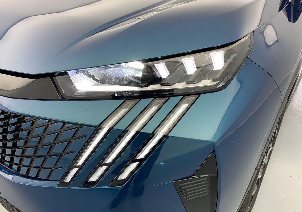 Peugeot 5008 Hybrid 145 e-DCS6 GT