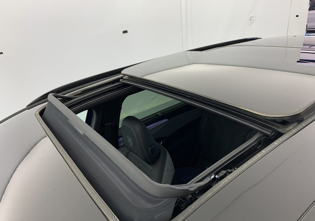 Peugeot 5008 Hybrid 145 e-DCS6 GT