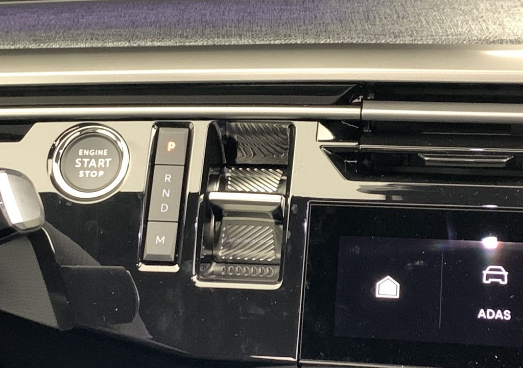 Peugeot 5008 Hybrid 145 e-DCS6 GT