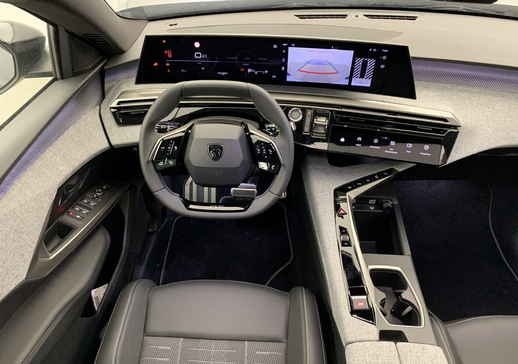 Peugeot 5008 Hybrid 145 e-DCS6 GT