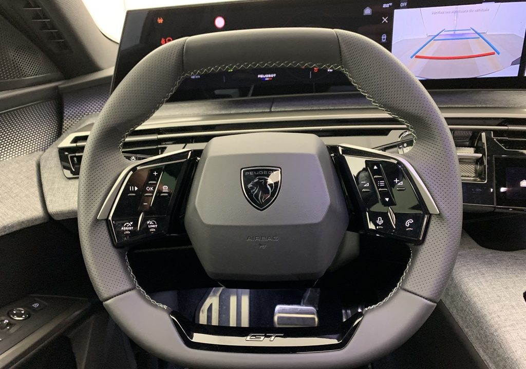 Peugeot 5008 Hybrid 145 e-DCS6 GT