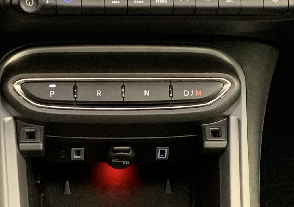 Jeep Avenger 1.2 Turbo T3 110 ch e-Hybrid BVR6 Summit