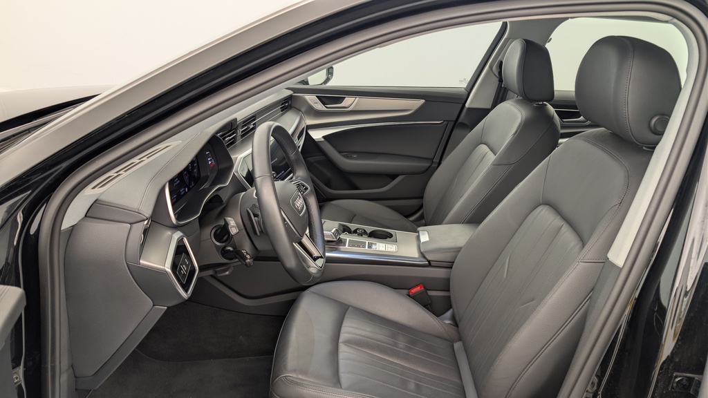 Audi A6 AVANT 40 TDI 204 ch S tronic 7 Avus