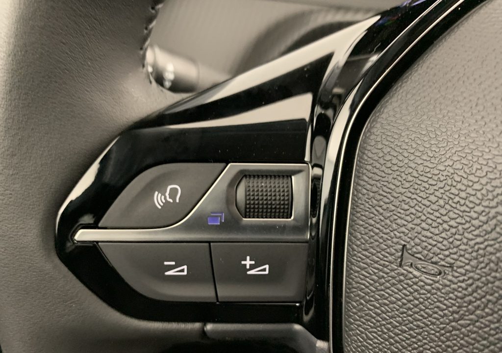 Peugeot 208 Hybrid 110 ch e-DCS6 Allure