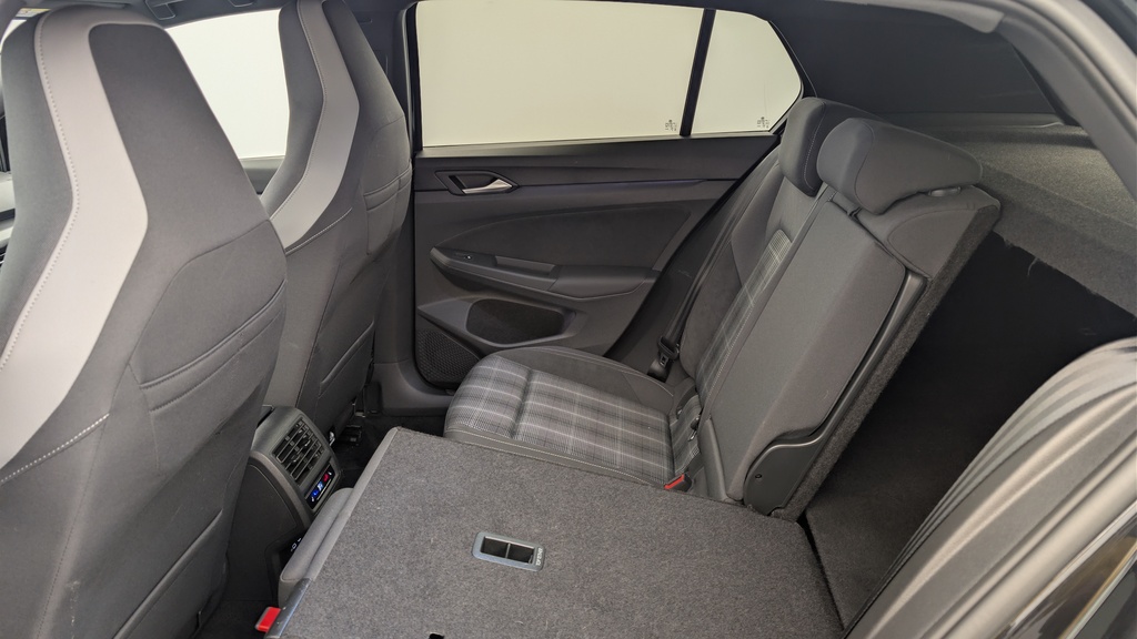 Volkswagen GOLF 8 2.0 TDI SCR 200 DSG7 GTD