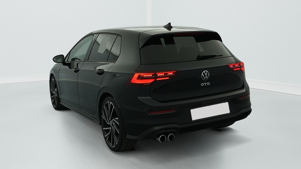 Volkswagen GOLF 8 2.0 TDI SCR 200 DSG7 GTD