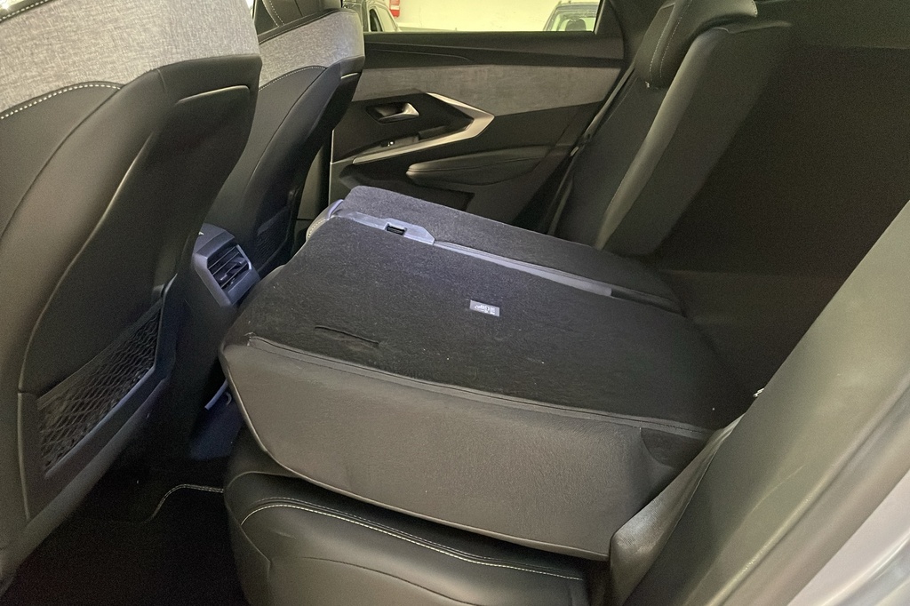 Peugeot 3008 Hybrid 145 e-DCS6 GT