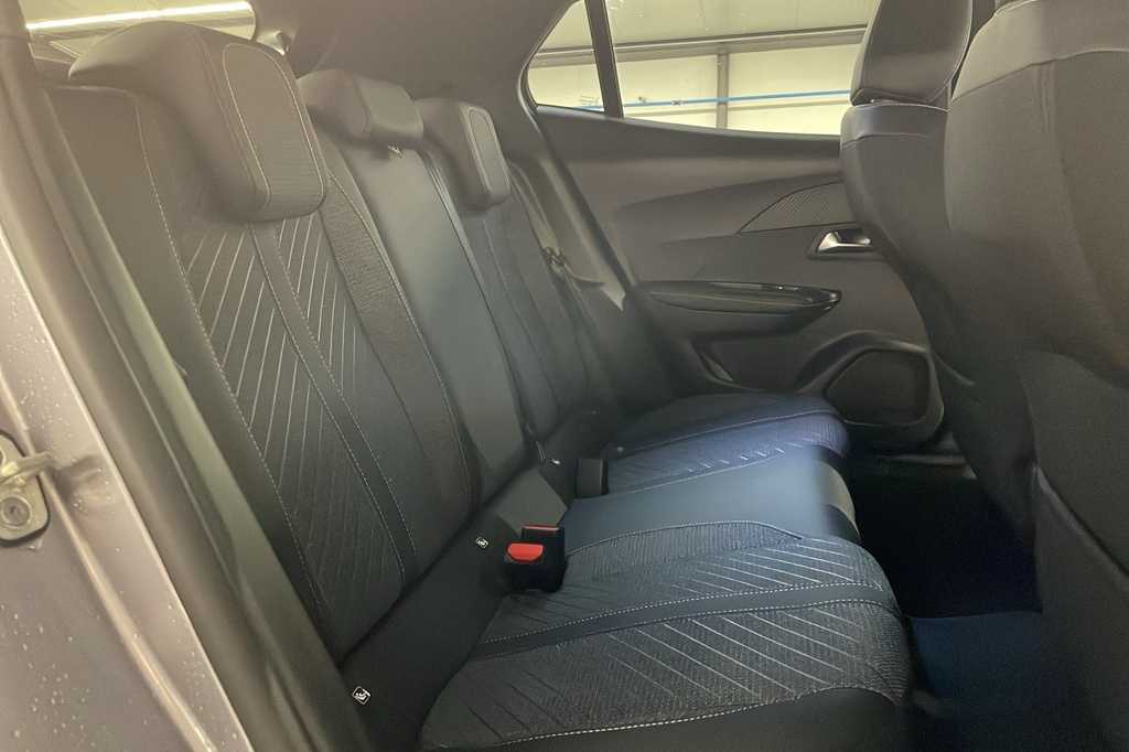 Peugeot 2008 100 S&S BVM6 Allure