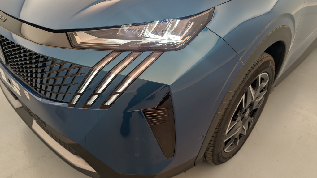 Peugeot 5008 HYBRID 145 CH E-DCS6 ALLURE