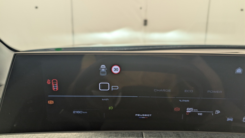 Peugeot 5008 HYBRID 145 CH E-DCS6 ALLURE