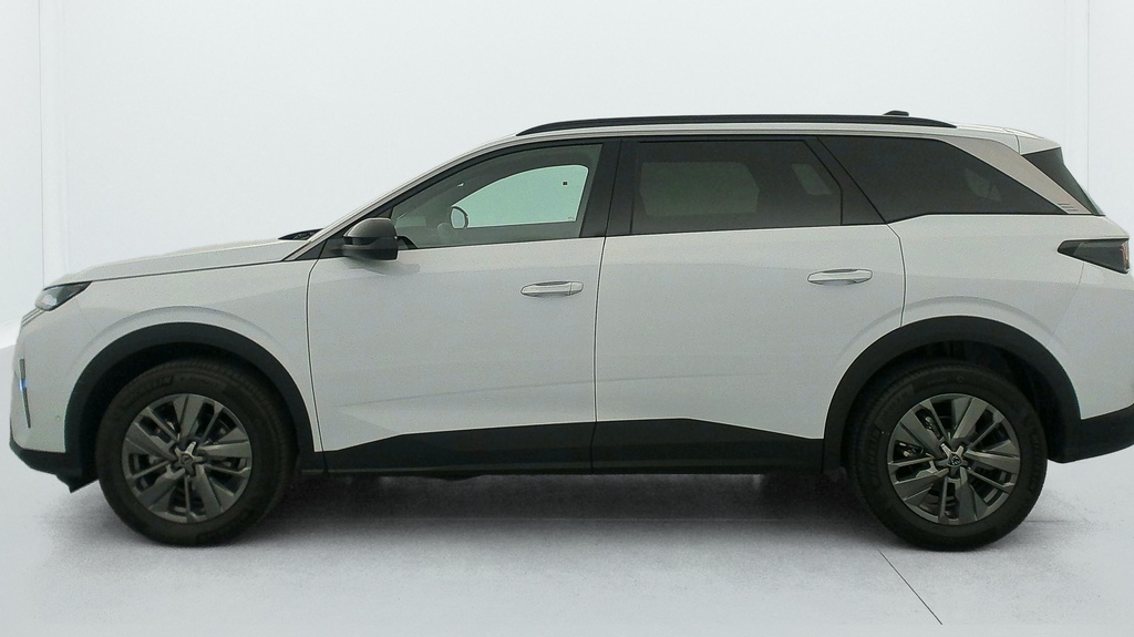 Peugeot 5008 HYBRID 145 CH E-DCS6 ALLURE