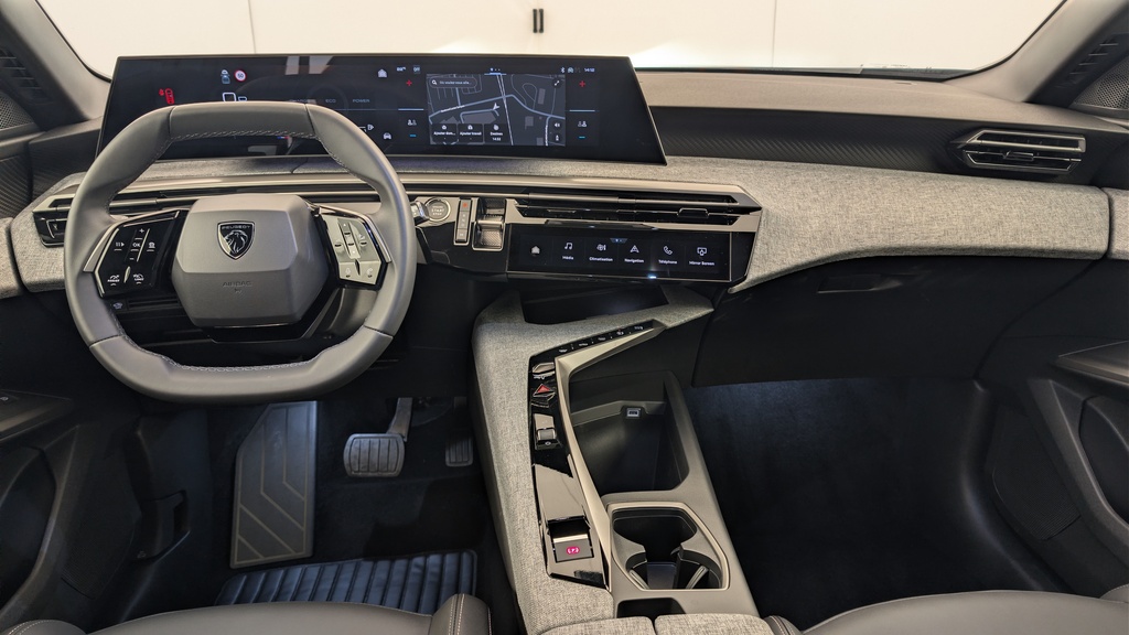 Peugeot 5008 HYBRID 145 CH E-DCS6 ALLURE