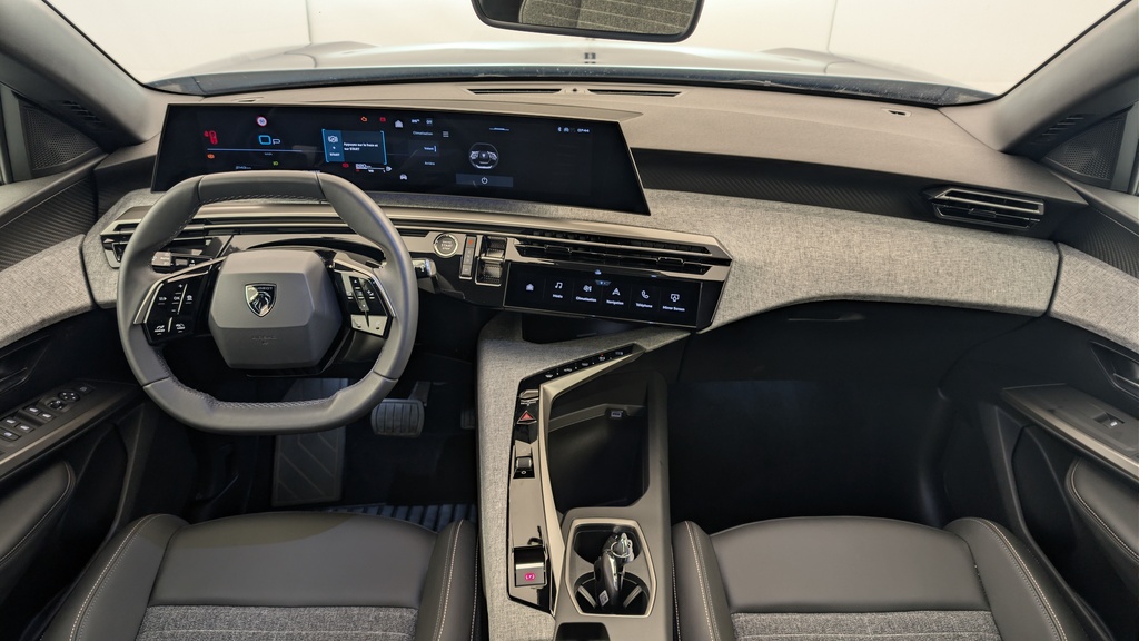 Peugeot 5008 HYBRID 145 CH E-DCS6 ALLURE