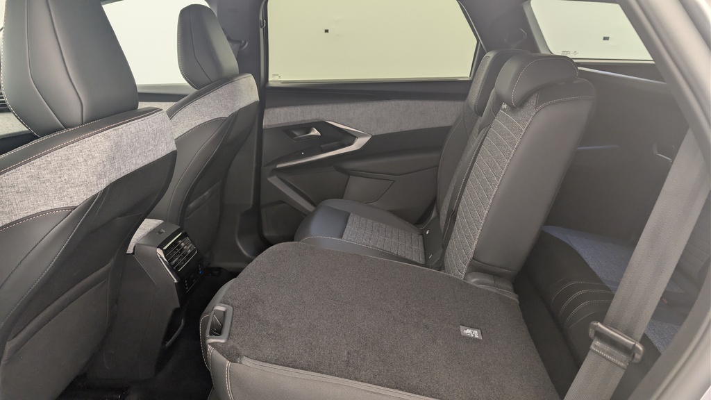 Peugeot 5008 HYBRID 145 CH E-DCS6 ALLURE