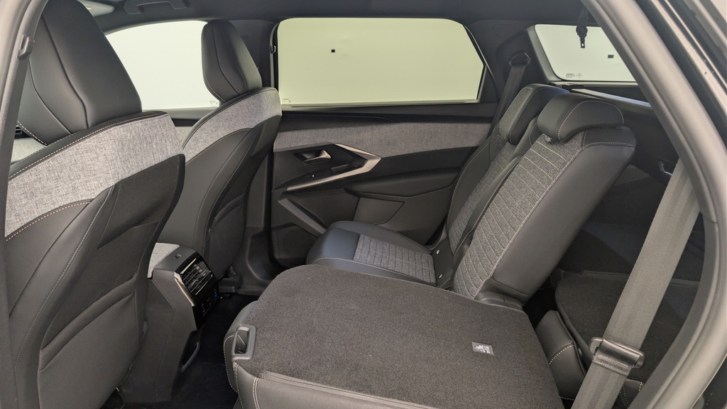 Peugeot 5008 HYBRID 145 CH E-DCS6 ALLURE
