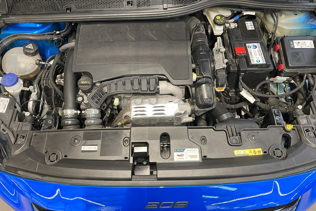Peugeot 208 PureTech 100 S&S EAT8 Allure