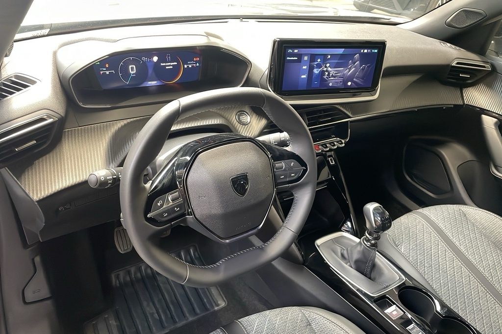 Peugeot 2008 100 S&S BVM6 Allure