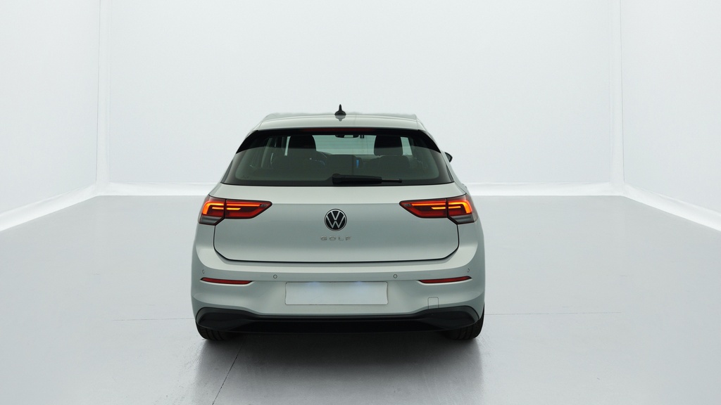 Volkswagen GOLF 8 1.0 TSI OPF 110 BVM6 LIFE