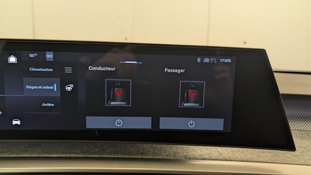 Peugeot 5008 HYBRID 145CH E-DCS6 GT