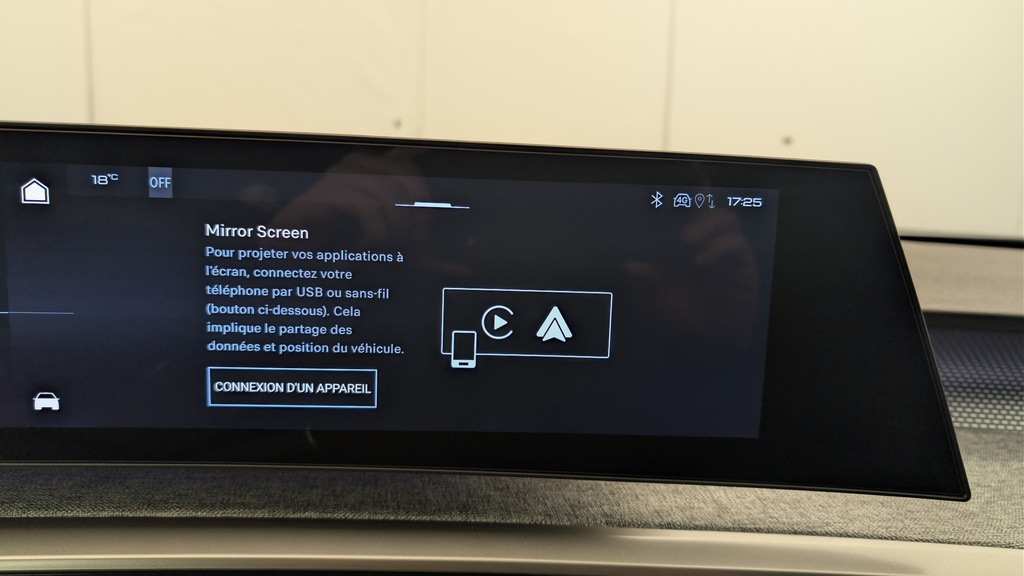 Peugeot 5008 HYBRID 145CH E-DCS6 GT