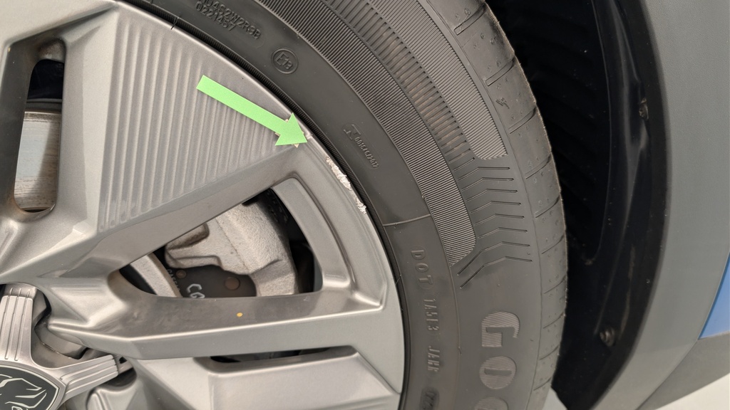 Peugeot 408 Hybrid 145 e-DCS6 Allure
