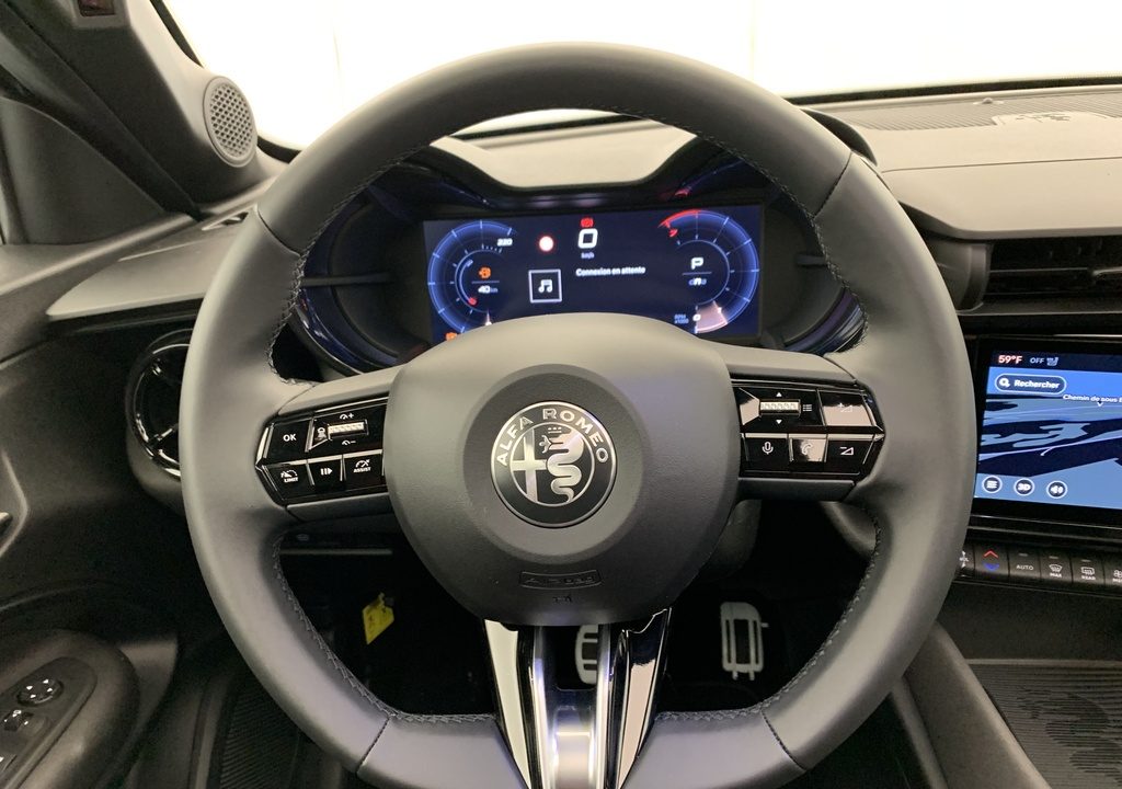 Alfa romeo Junior 1.2 Ibrida 145 ch e-DCT6 Q4 Ti