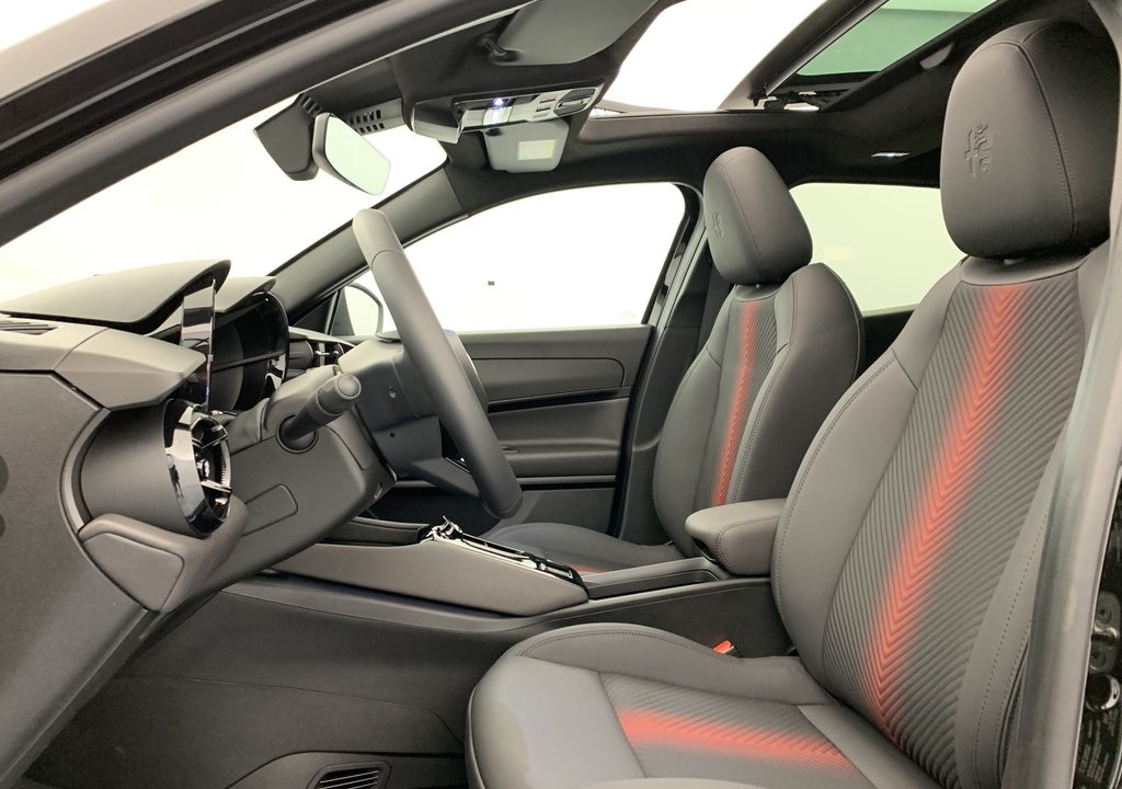 Alfa romeo Junior 1.2 Ibrida 145 ch e-DCT6 Q4 Ti
