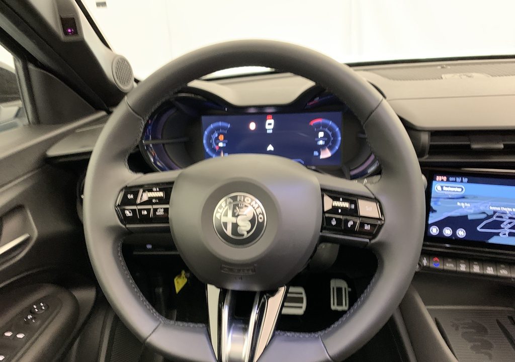 Alfa romeo Junior 1.2 Ibrida 145 ch e-DCT6 Q4 Ti
