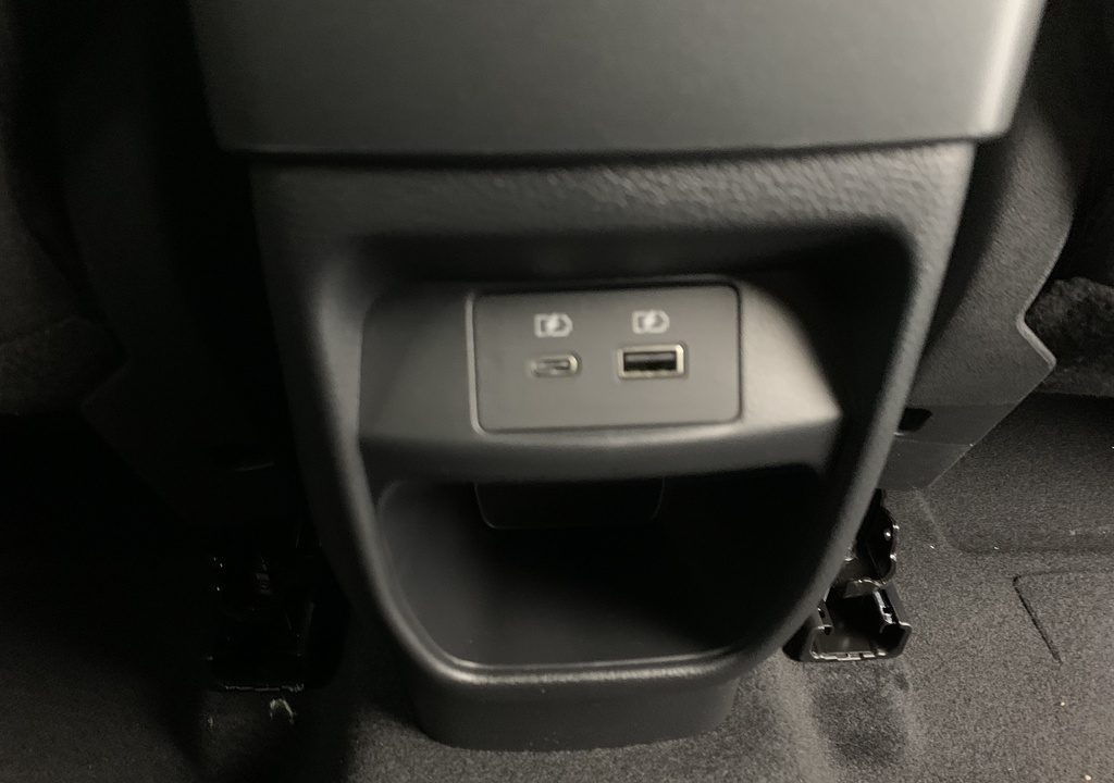 Nissan JUKE HYBRID 143 N-CONNECTA