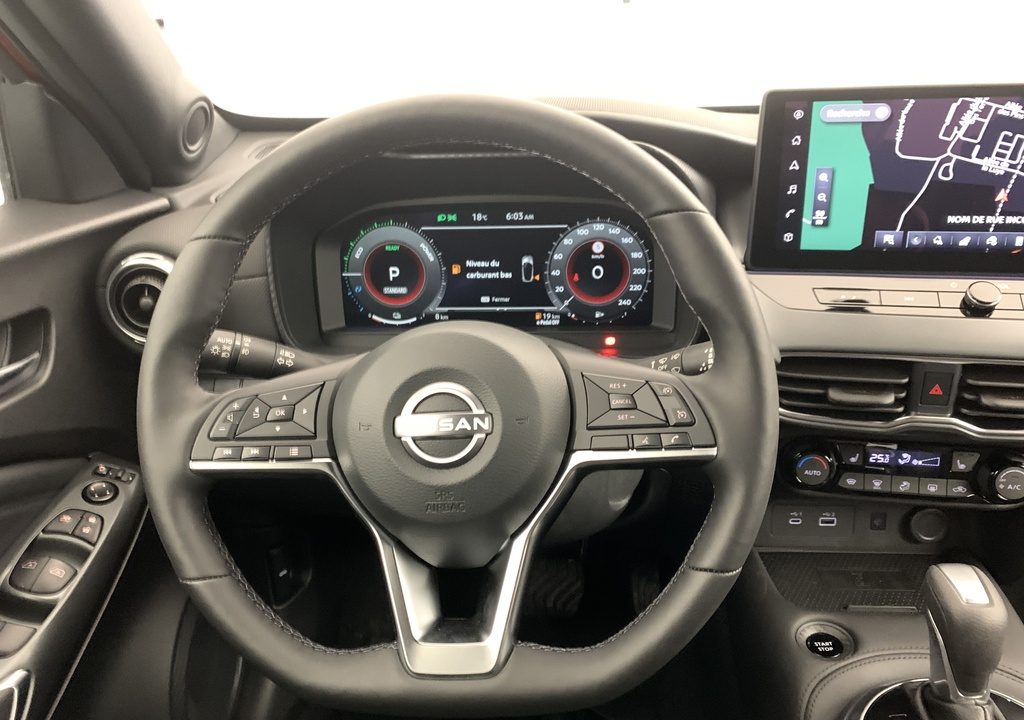 Nissan JUKE HYBRID 143 N-CONNECTA
