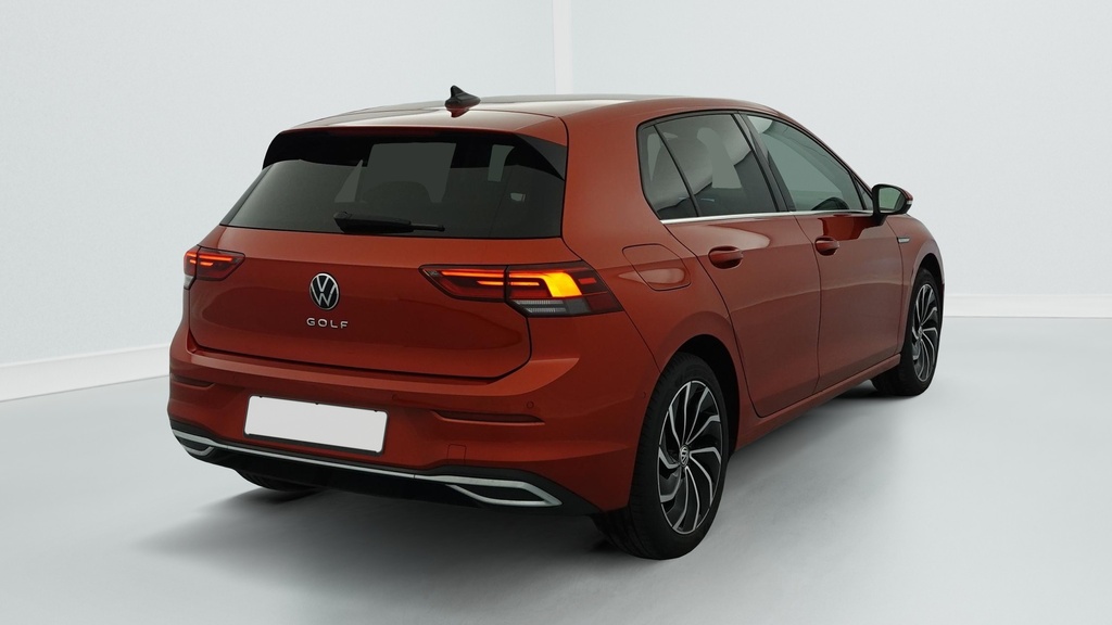 Volkswagen GOLF 8 2.0 TDI SCR 150 DSG7 STYLE