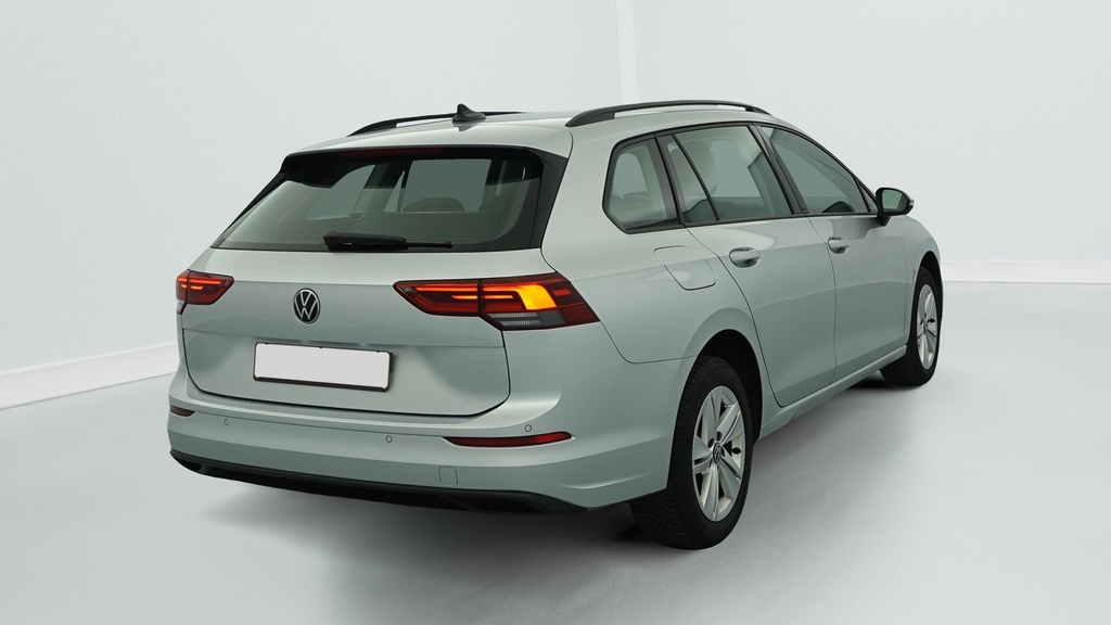 Volkswagen GOLF 8 SW 2.0 TDI SCR 115 BVM6 LIFE