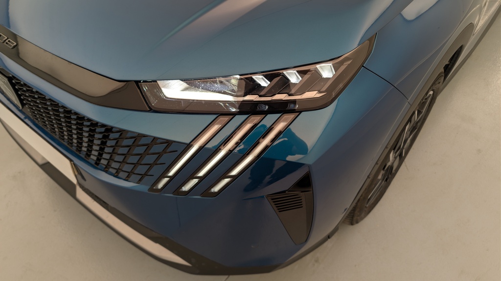Peugeot 3008 Hybrid 145 e-DCS6 GT