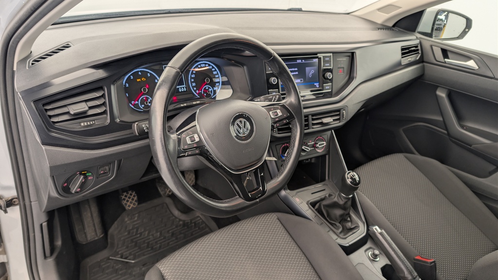Volkswagen POLO 1.0 80 S&S BVM5 TRENDLINE