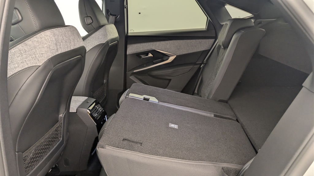 Peugeot 3008 Hybrid 145 e-DCS6 GT