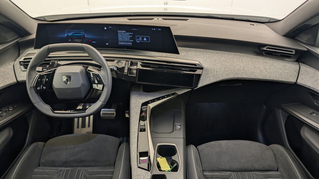 Peugeot 3008 Hybrid 145 e-DCS6 GT