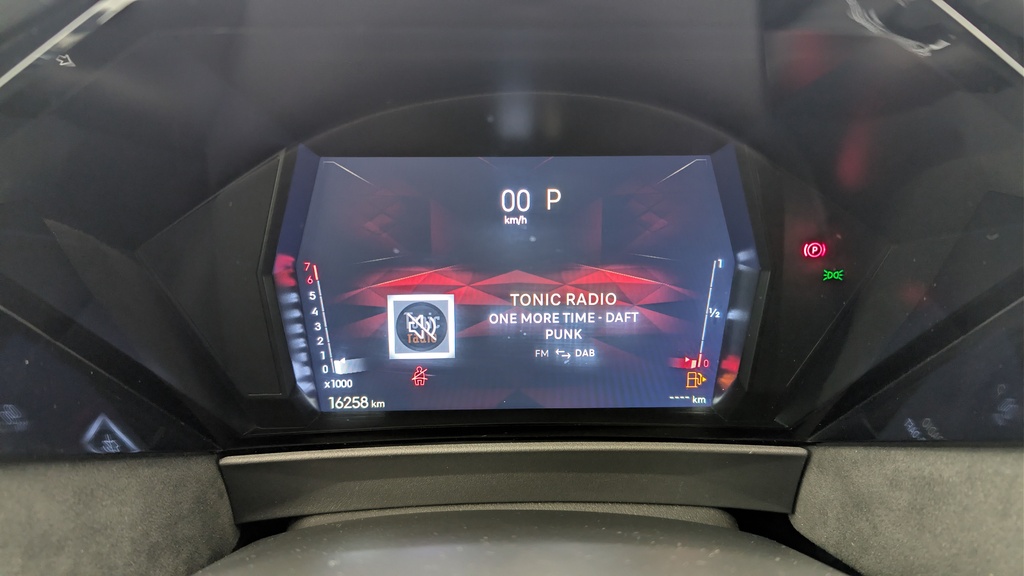 Ds DS4 PureTech 130 EAT8 Etoile – Alcantara