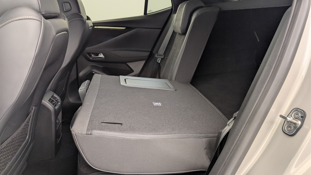 Ds DS4 PureTech 130 EAT8 Etoile – Alcantara
