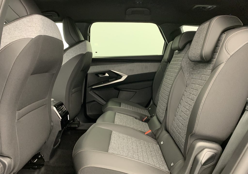 Peugeot 5008 Hybrid 145 e-DCS6 Allure