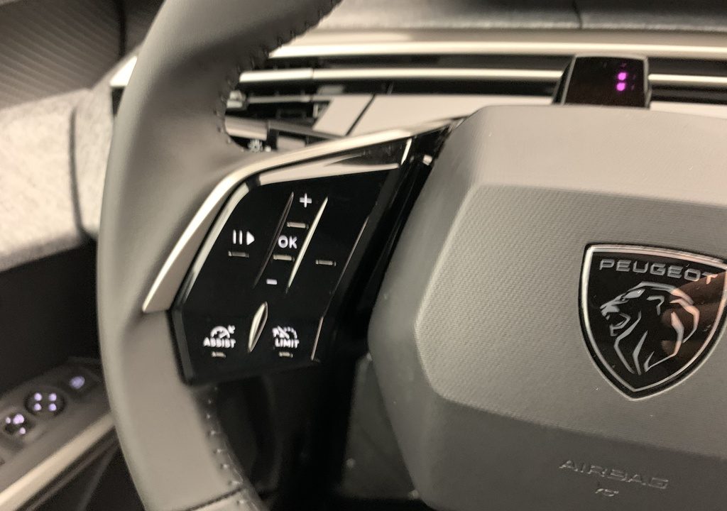 Peugeot 5008 Hybrid 145 e-DCS6 Allure