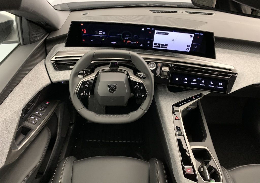 Peugeot 5008 Hybrid 145 e-DCS6 Allure